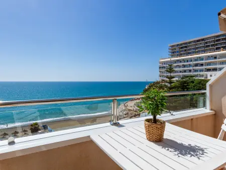 Location appartement à Torremolinos, Studio en front de mer avec climatisation et parking