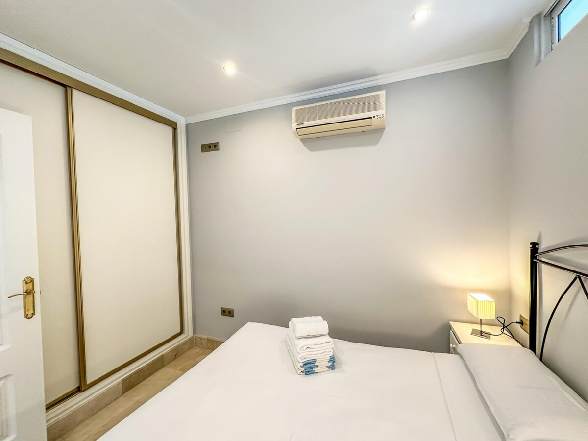 Studio 35 m² en front de plage à Torremolinos - Photo 25
