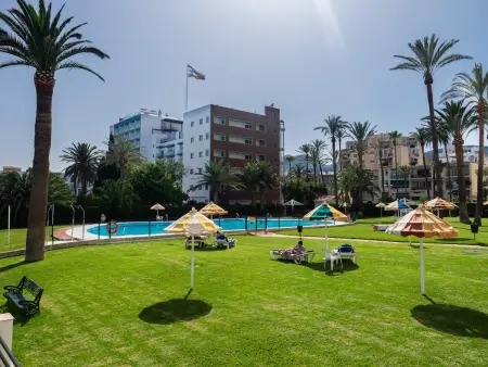 Appartement front de plage 57 m² avec piscine : photo 28
