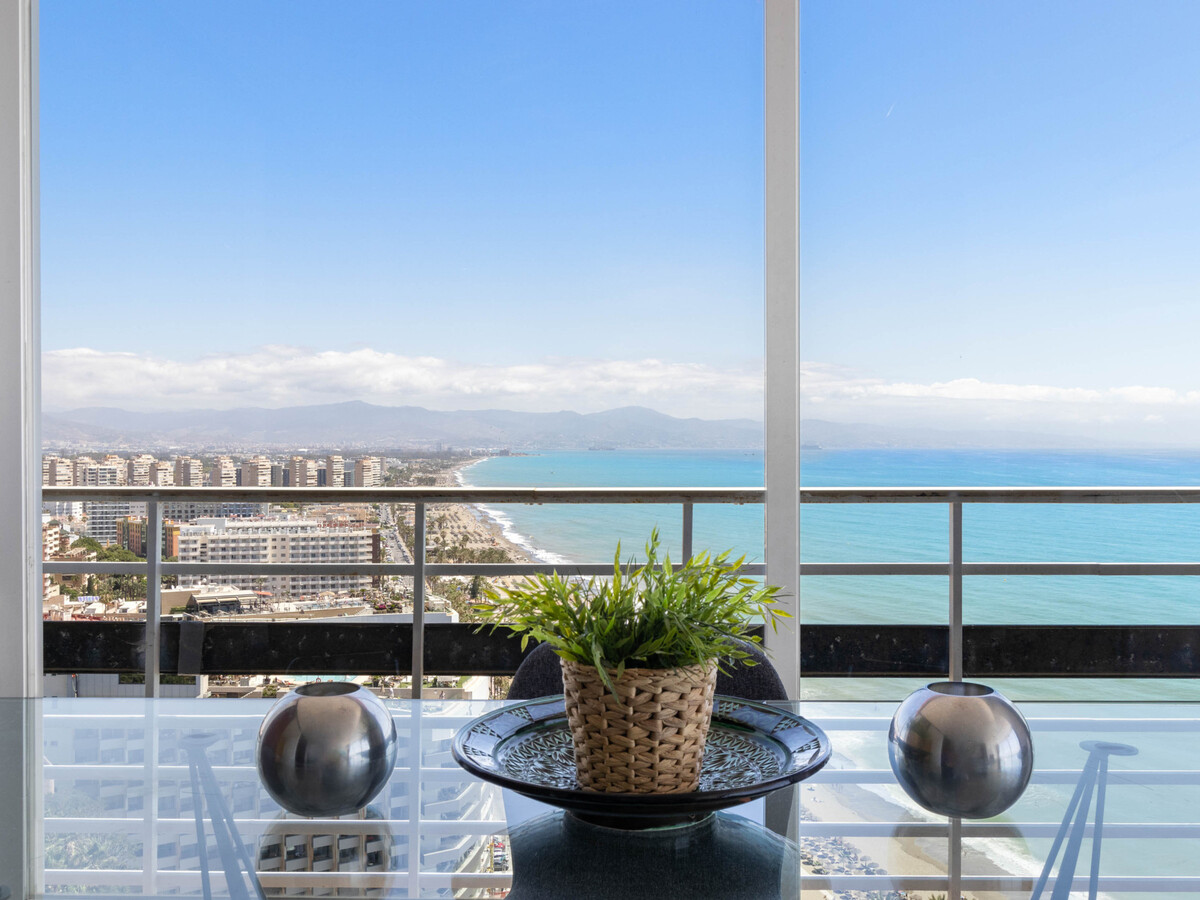 Appartement front de mer, 60 m², piscine à Torremolinos - Photo 9