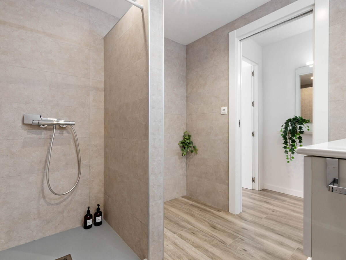 Appartement 91 m² à Torremolinos, 500 m de la plage - Photo 8