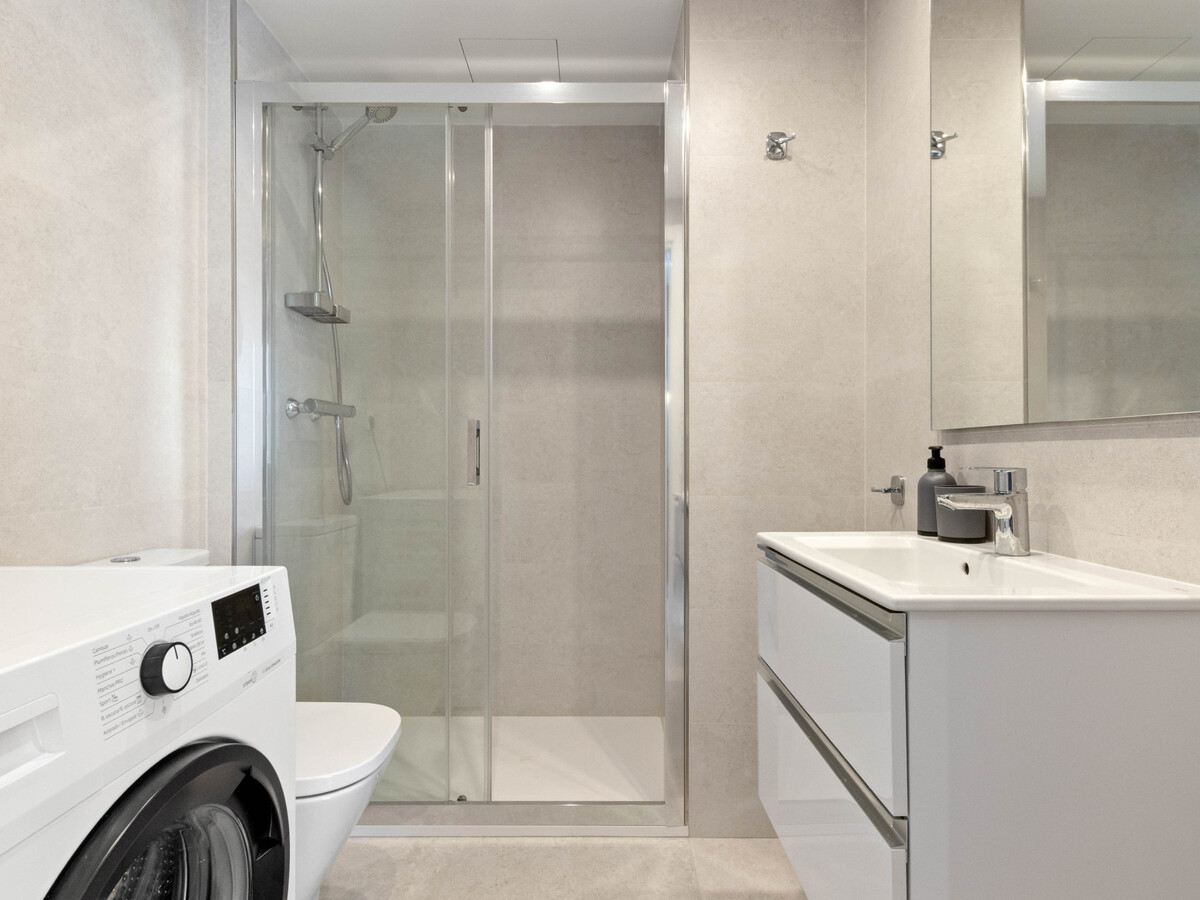 Appartement 8 pers. avec piscine à 200m de la plage - Photo 11