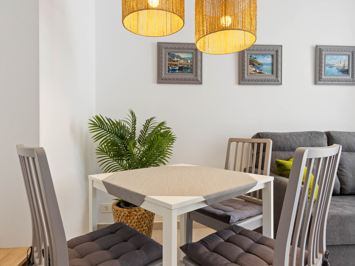 Appartement 8 pers. avec piscine à 200m de la plage - Photo 18