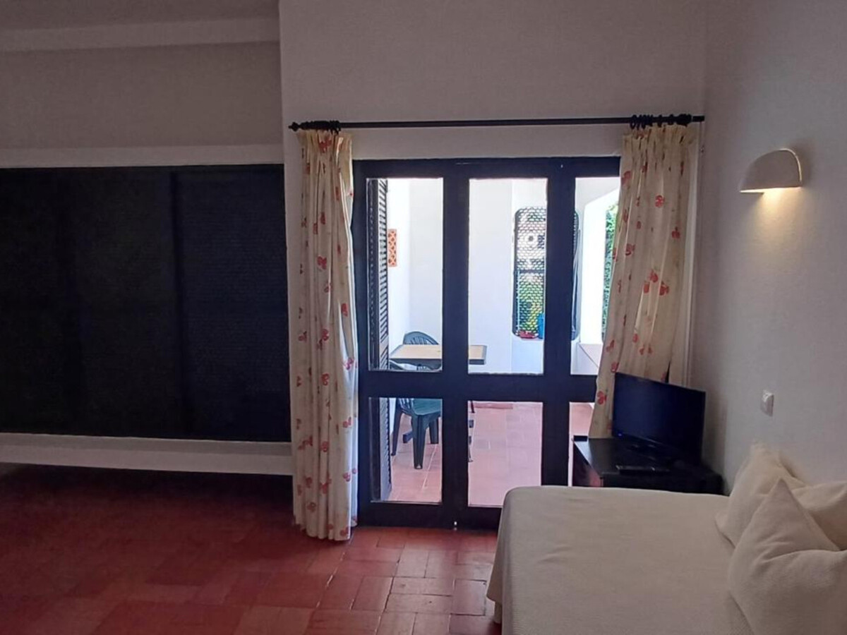 Studio 45 m² avec terrasse, piscine et accès plage - Photo 28