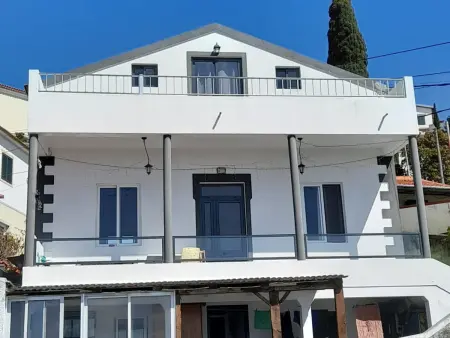 Location appartement à Funchal, Appartement moderne 2 chambres à Funchal, terrasse et centre-ville