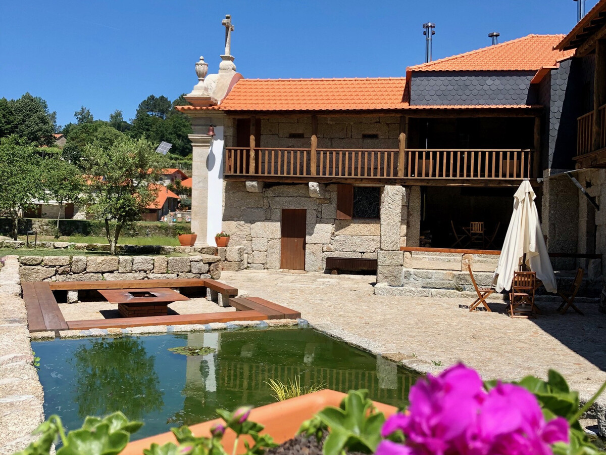 Gîte rural 3 chambres à Bustelo, piscine et parking - Photo 2