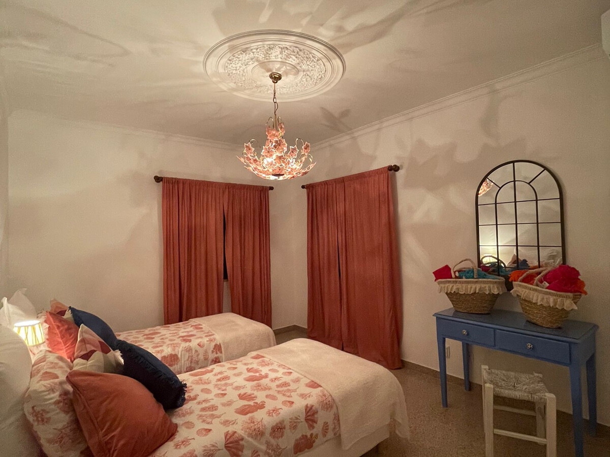Villa 5 chambres avec piscine chauffée à Faro - Photo 25
