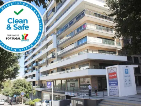 Location appartement à Portimão, Moderne T2 avec garage à Praia da Rocha