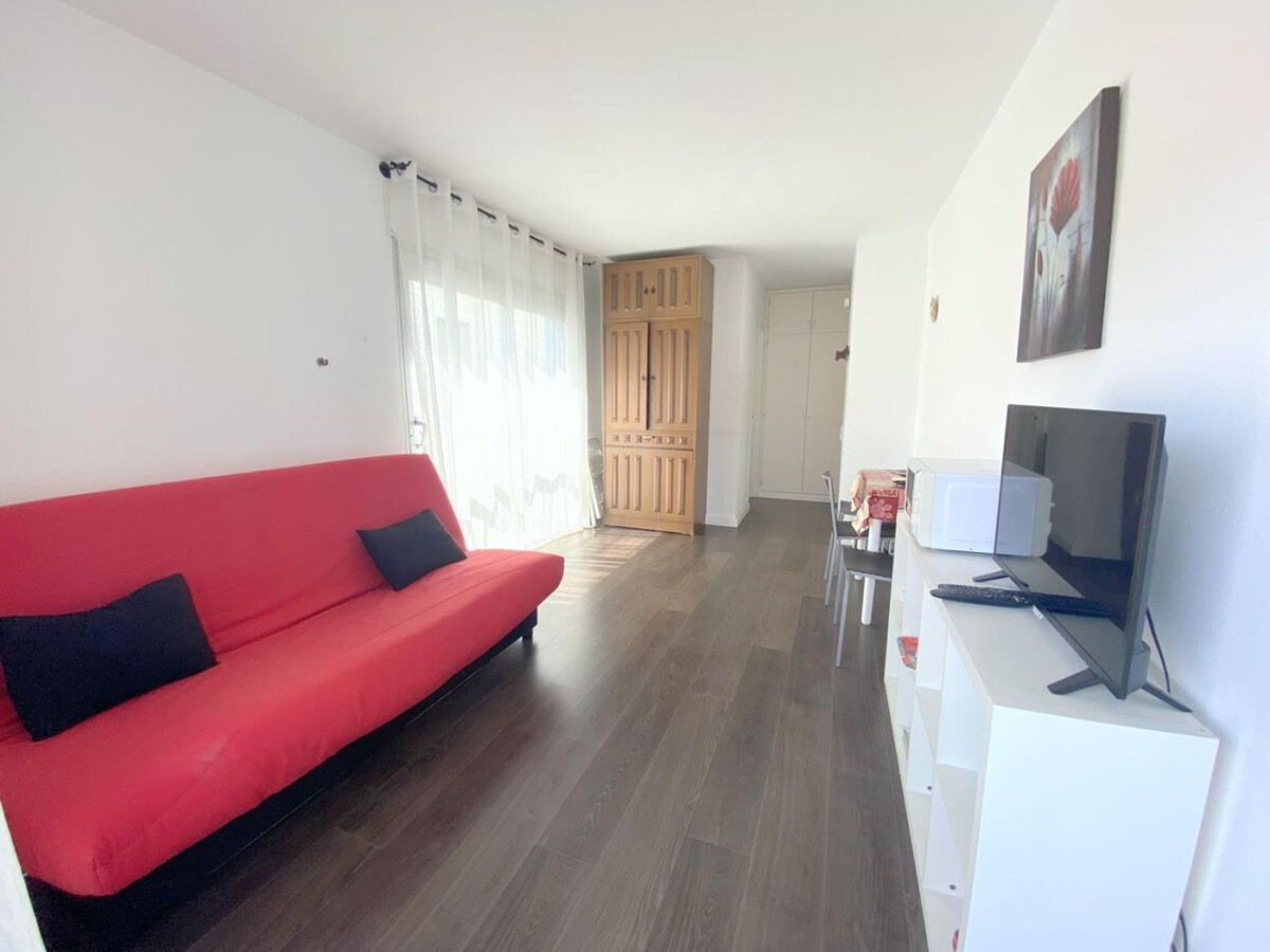 Studio centre Roses, 50 m de la plage avec terrasse - Photo 3