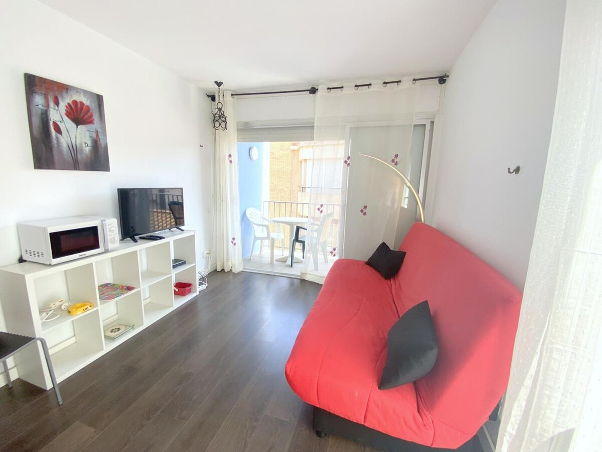 Studio centre Roses, 50 m de la plage avec terrasse - Photo 5