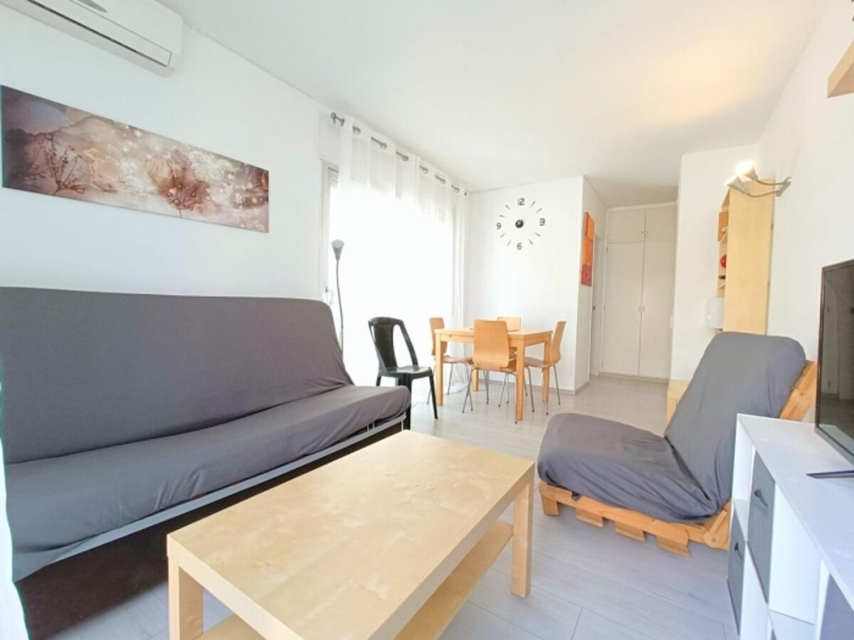 Studio Centre Roses, 50m plage, terrasse piétonne - Photo 1