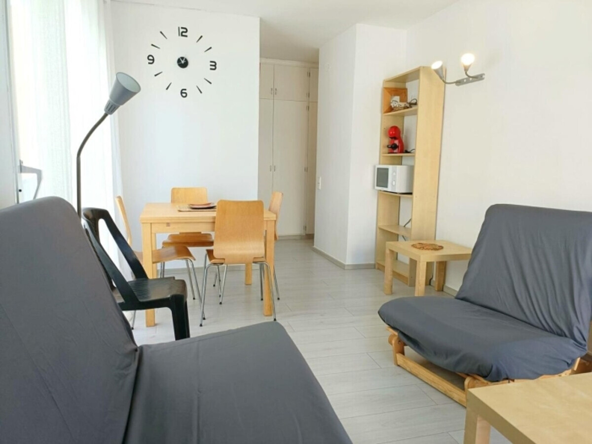 Studio Centre Roses, 50m plage, terrasse piétonne - Photo 7