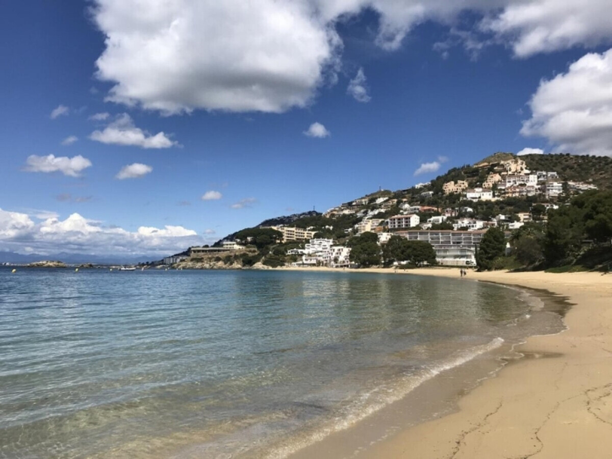 Studio Centre Roses, 50m plage, terrasse piétonne - Photo 11