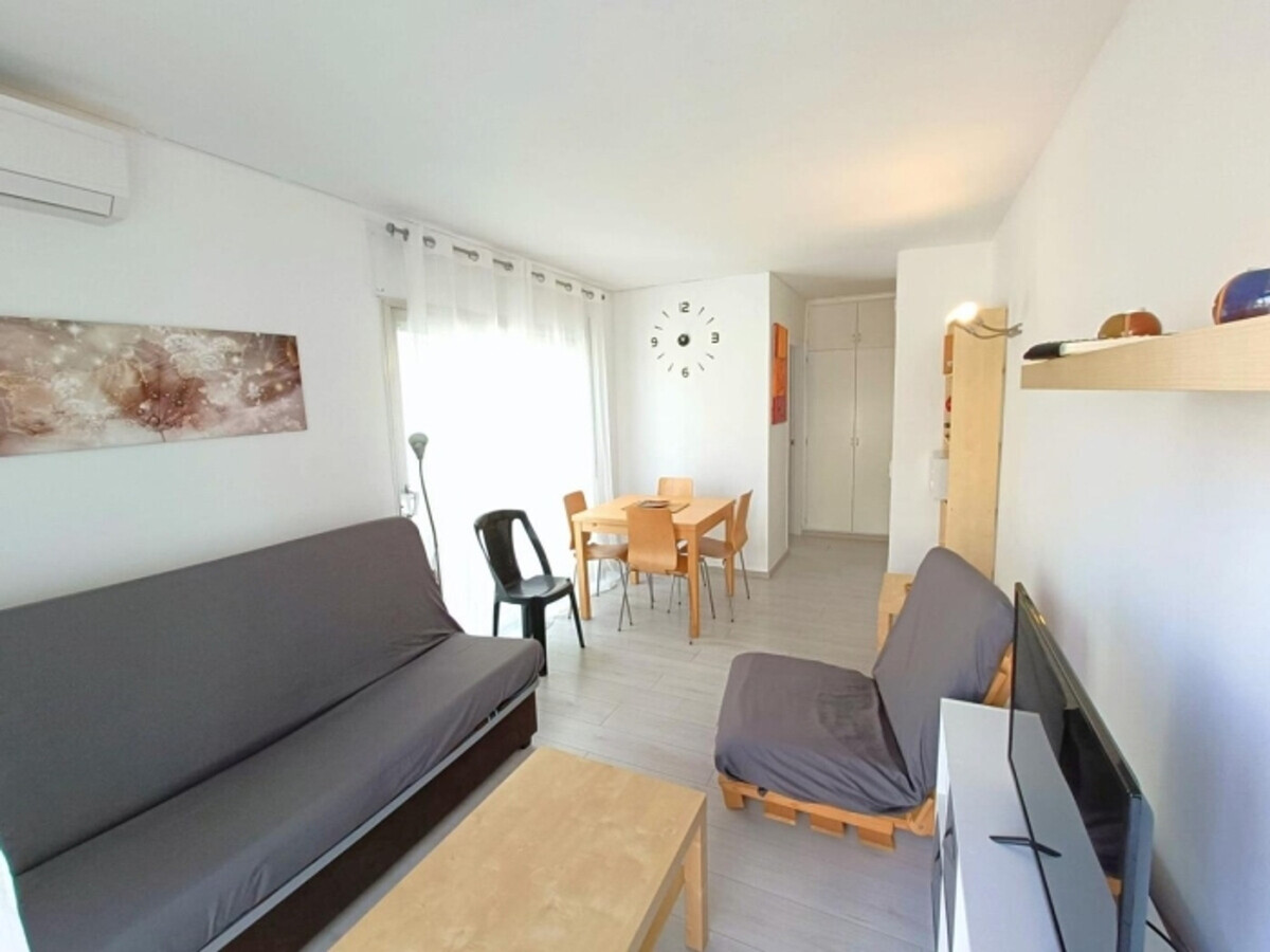 Studio Centre Roses, 50m plage, terrasse piétonne - Photo 14