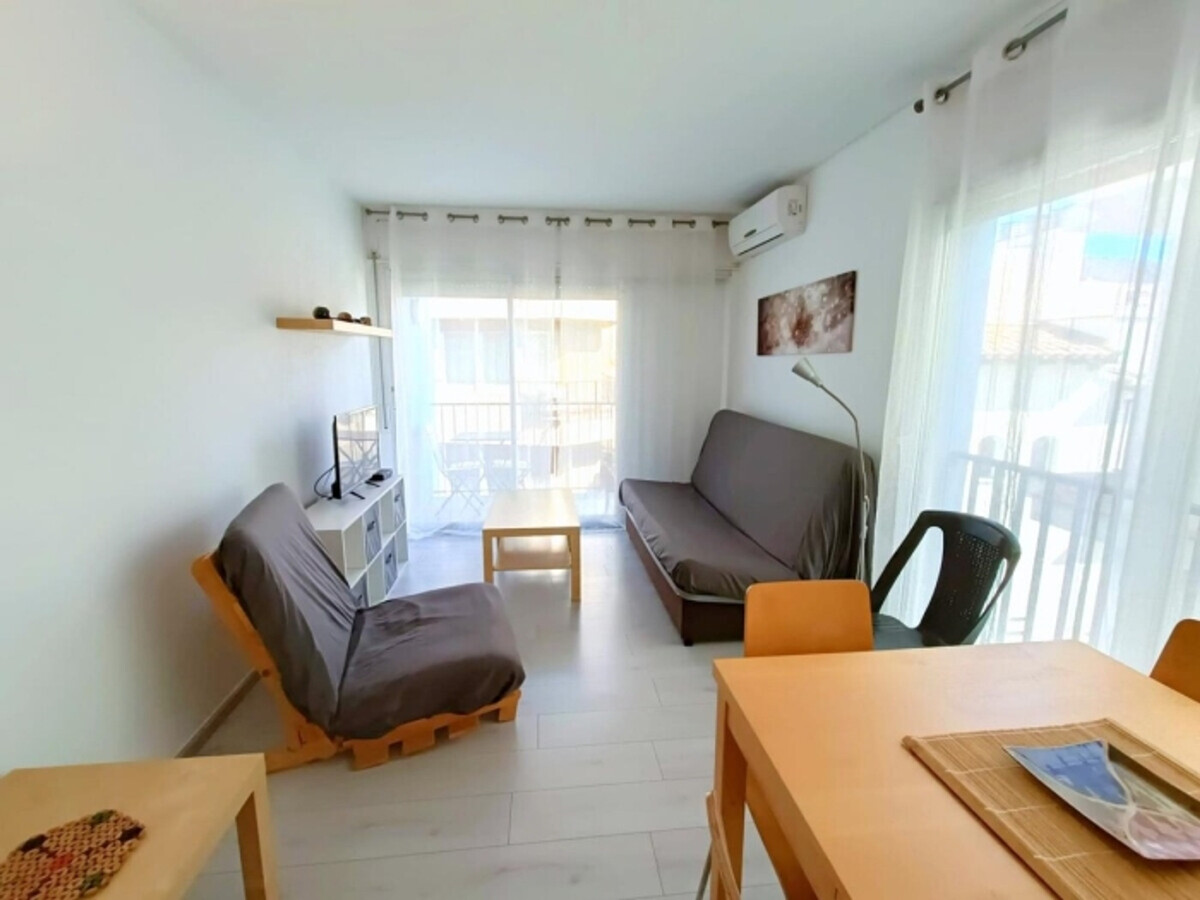 Studio Centre Roses, 50m plage, terrasse piétonne - Photo 17