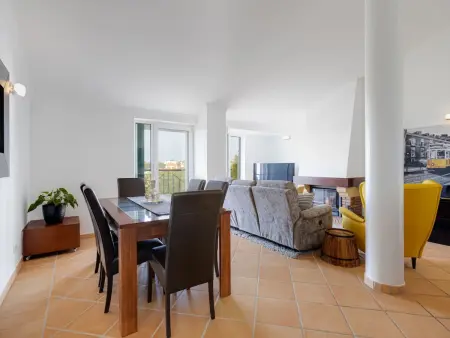 Location appartement à Quarteira Vilamoura, Retraite élégante à Vila Sol pour 4 personnes