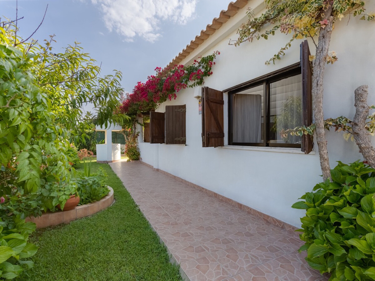 Villa Rosado 3 chambres, jardin et climatisation - Photo 13
