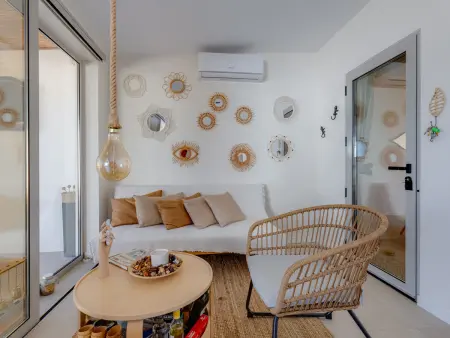 Armona Mon Amour – Maison rénovée, terrasse 50m², île sans voitures : photo 17