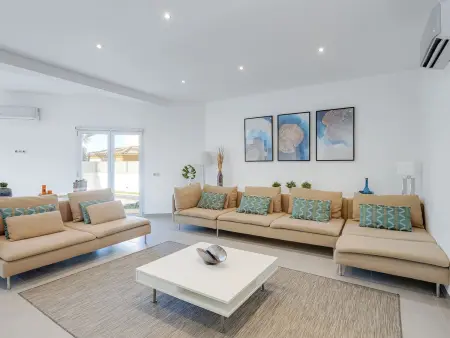 Location villa à Albufeira, Villa élégante avec piscine privée près des plages dAlbufeira