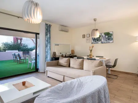 Location gite à Quarteira Vilamoura, Maison avec Terrasse & Piscine à Vilamoura, proche Marina