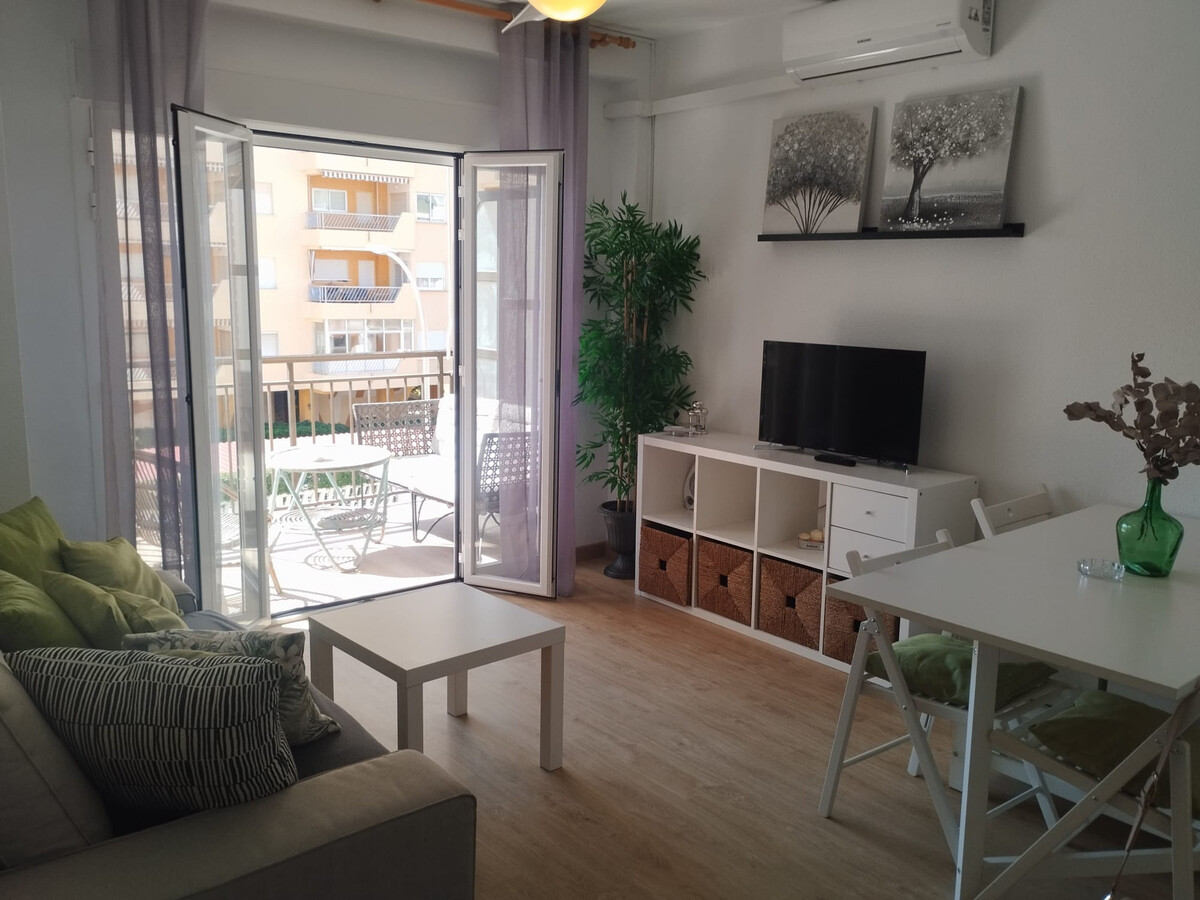 Appartement 3 chambres Gandía, 2e ligne plage, terrasse - Photo 8