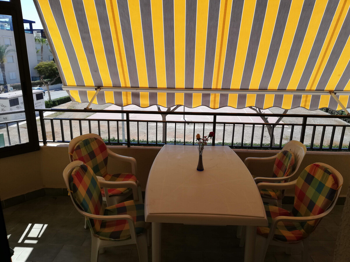 Appartement vue mer à 35 m de la plage, piscine et parking - Photo 8