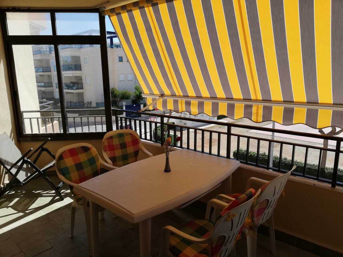 Appartement vue mer à 35 m de la plage, piscine et parking - Photo 10