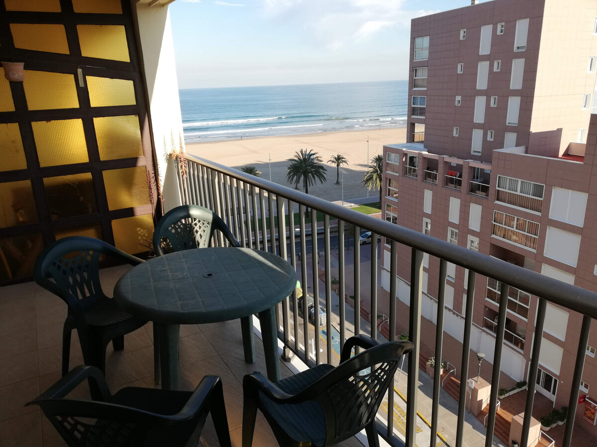 Studio première ligne de plage avec vue mer et piscine - Photo 1