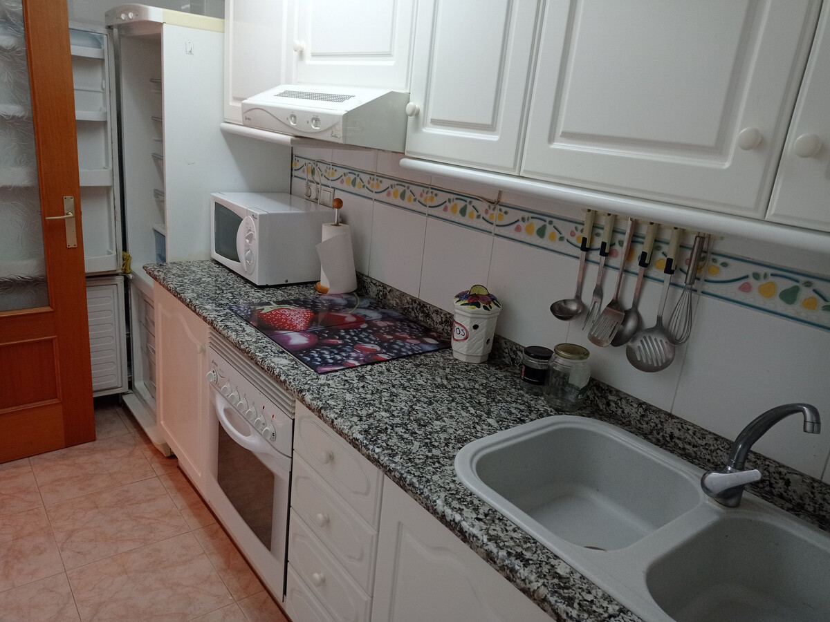 Appartement 3 chambres à 65m de la plage, piscine - Photo 16