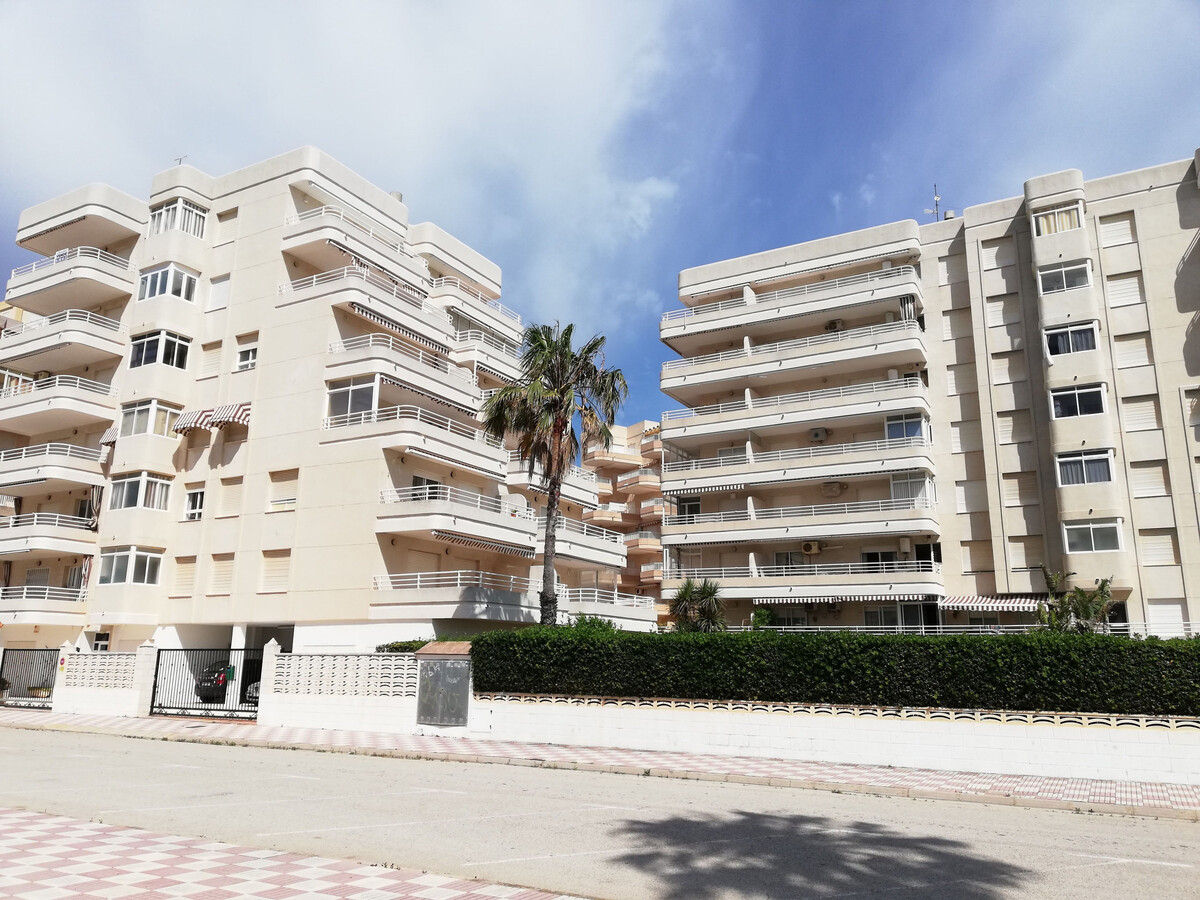 Appartement 6 pers. à 60m plage, piscine et vue mer - Photo 2