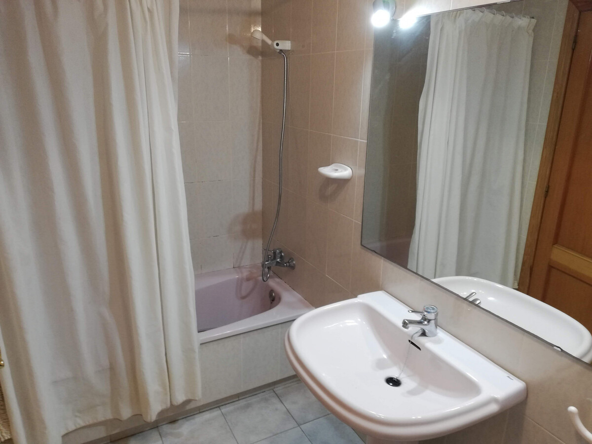 Appartement 6 pers. à 60m plage, piscine et vue mer - Photo 13