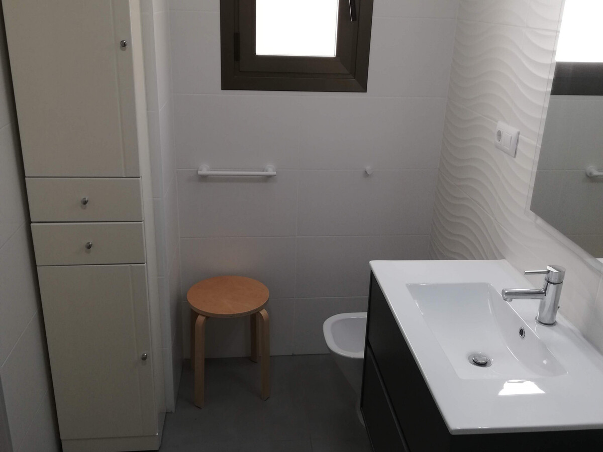 Appartement 1ère ligne de plage à Gandía, parking inclus - Photo 25