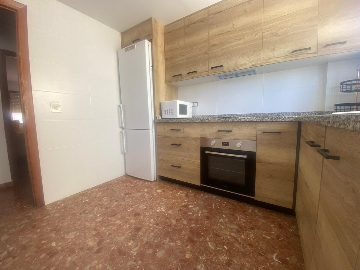 Appartement 6 pers., 3 ch. à 50m de la plage de Xeraco - Photo 7