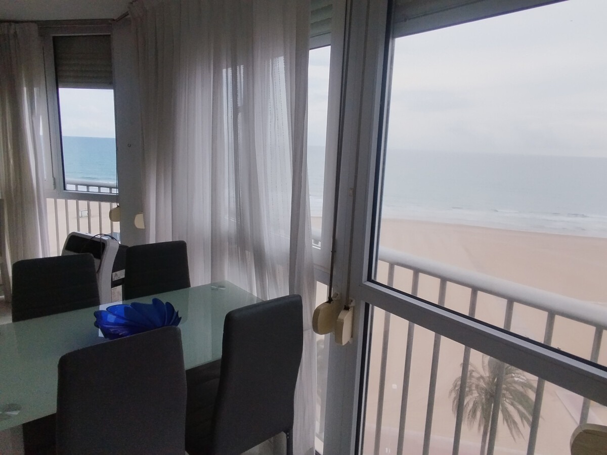 Studio première ligne de plage à Gandía, 9e étage - Photo 3