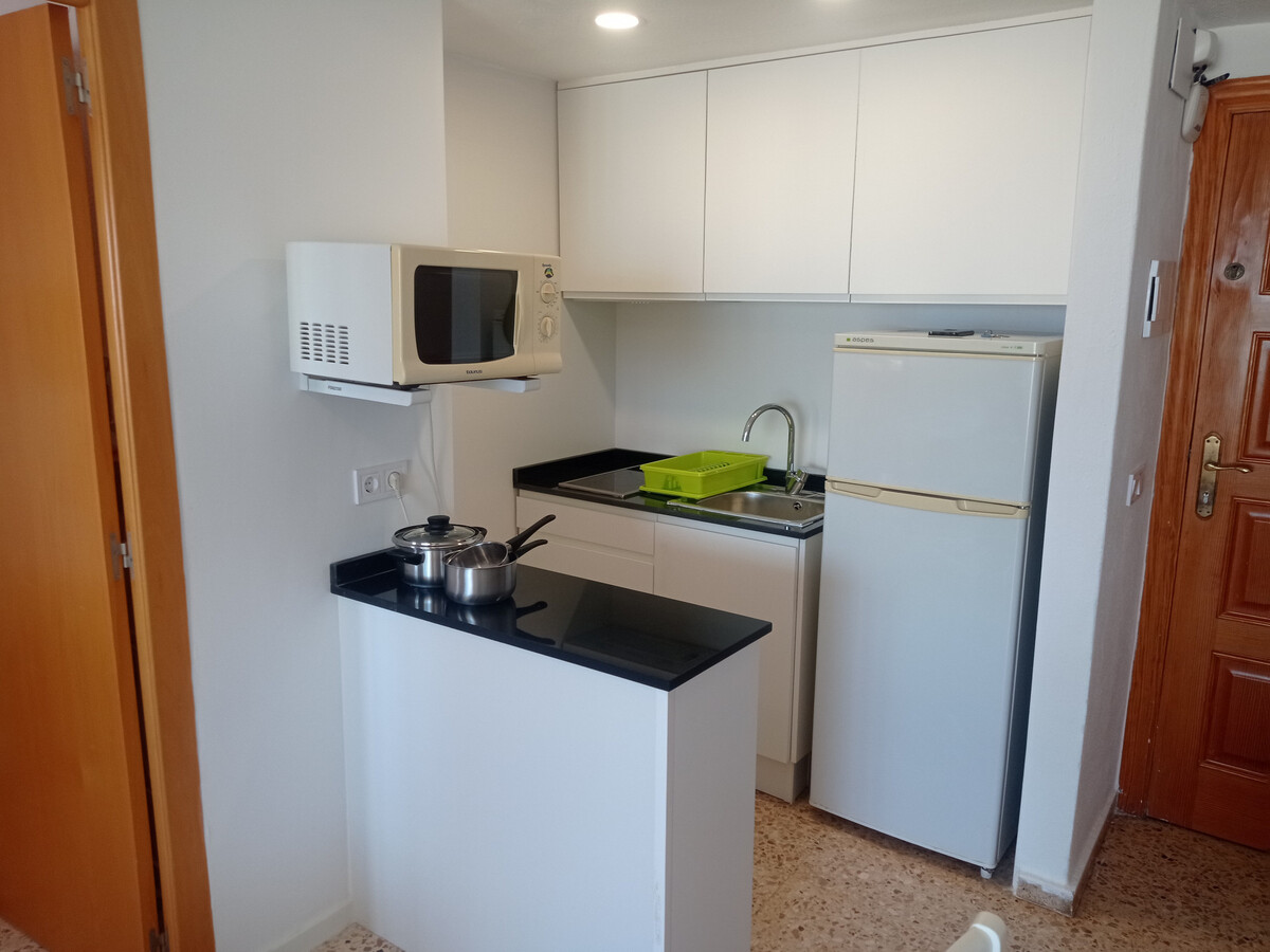 Studio vue mer en première ligne, Gandía, 11e étage - Photo 12