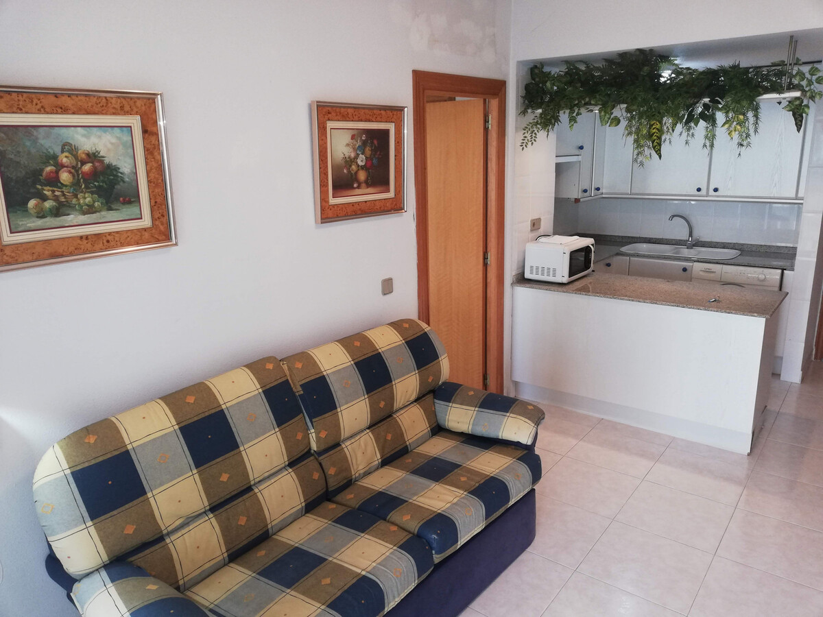 Studio première ligne de plage, 12e étage, piscine à Gandía - Photo 18