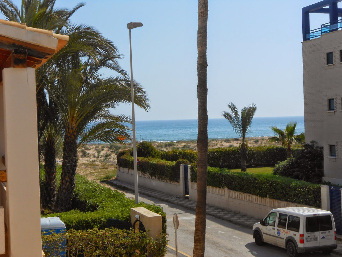 Appartement vue mer, 1er étage, piscine & plage directe - Photo 14