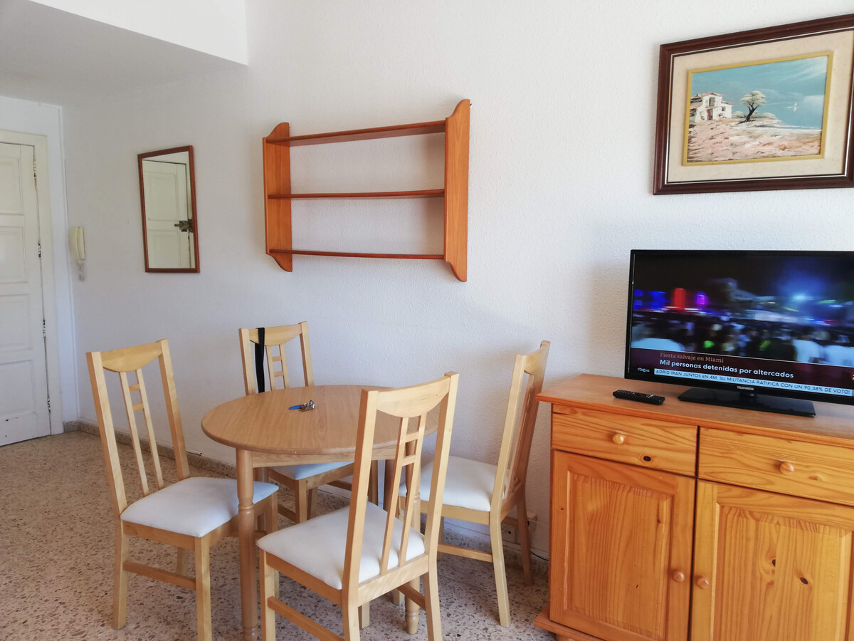 Studio front de mer à Gandía, 4e étage, terrasse et piscine - Photo 9