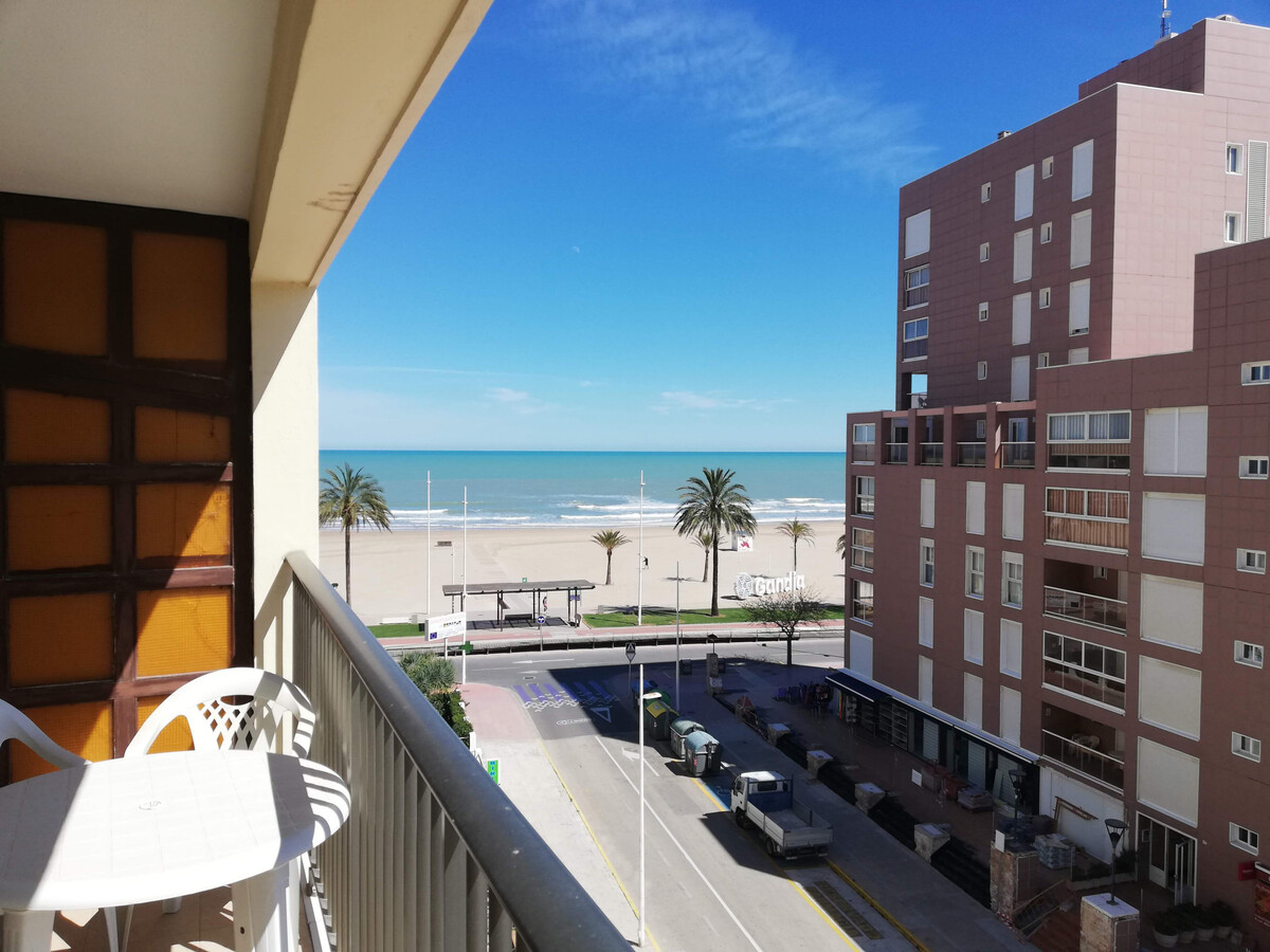Studio front de mer à Gandía, 4e étage, terrasse et piscine - Photo 14