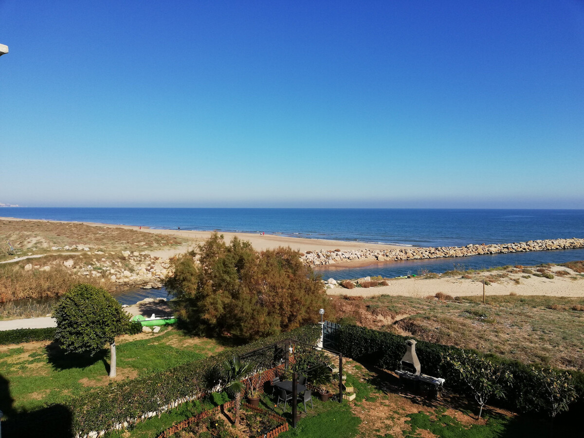 Attique avec terrasse 70 m² face à la côte, accès plage - Photo 19