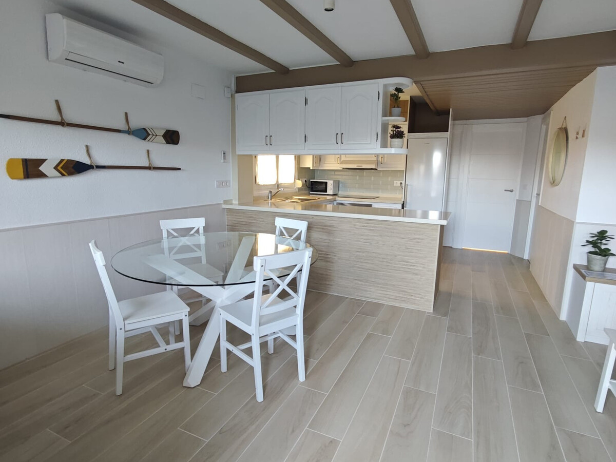Appartement première ligne de plage avec terrasse à Xeraco - Photo 5