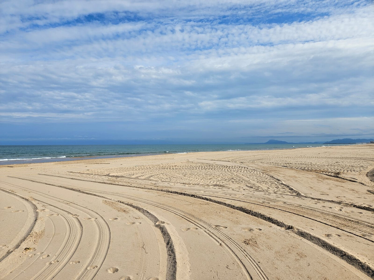 Appartement première ligne de plage avec terrasse à Xeraco - Photo 13