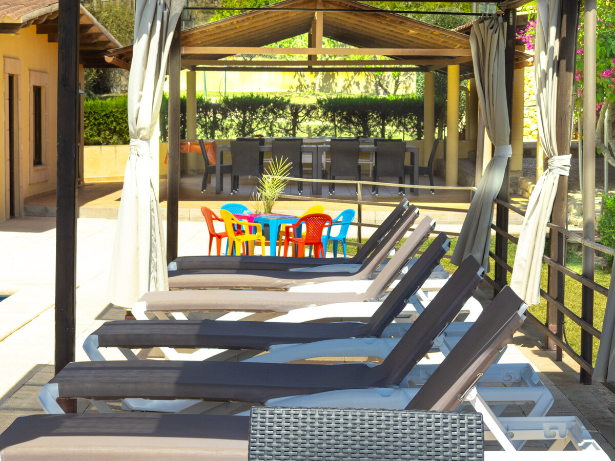Villa 12 pers., 6 chambres, piscine et court de tennis à Llubí - Photo 3