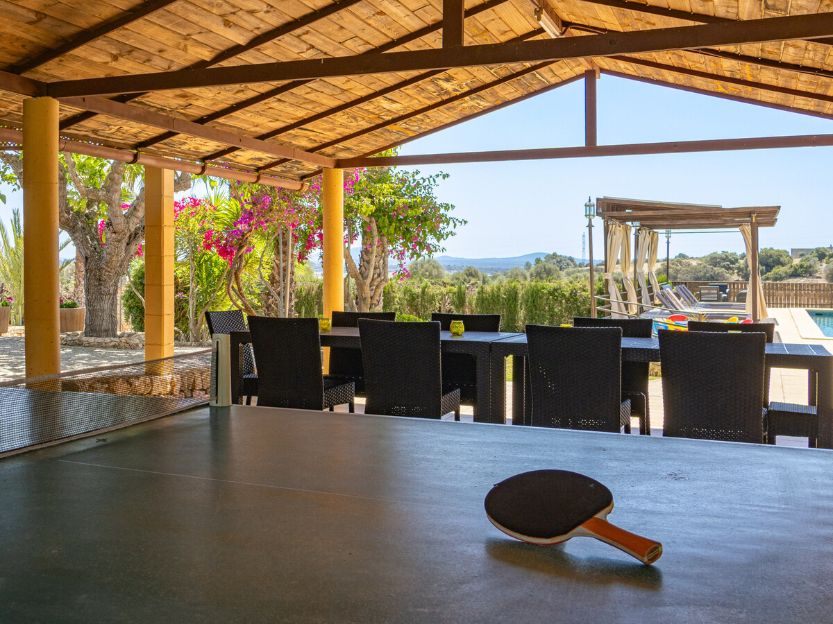 Villa 12 pers., 6 chambres, piscine et court de tennis à Llubí - Photo 5