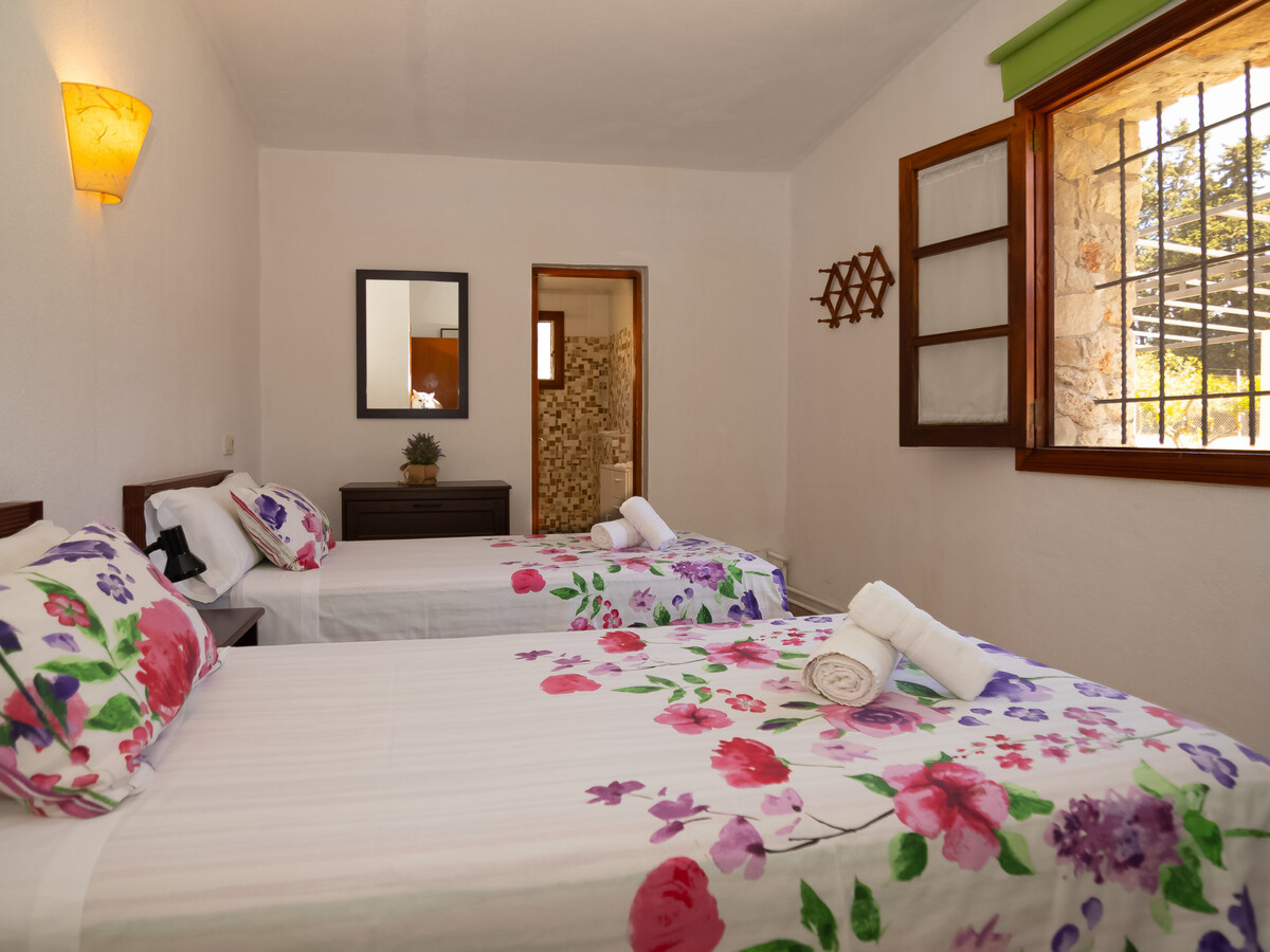 Villa 12 pers., 6 chambres, piscine et court de tennis à Llubí - Photo 27