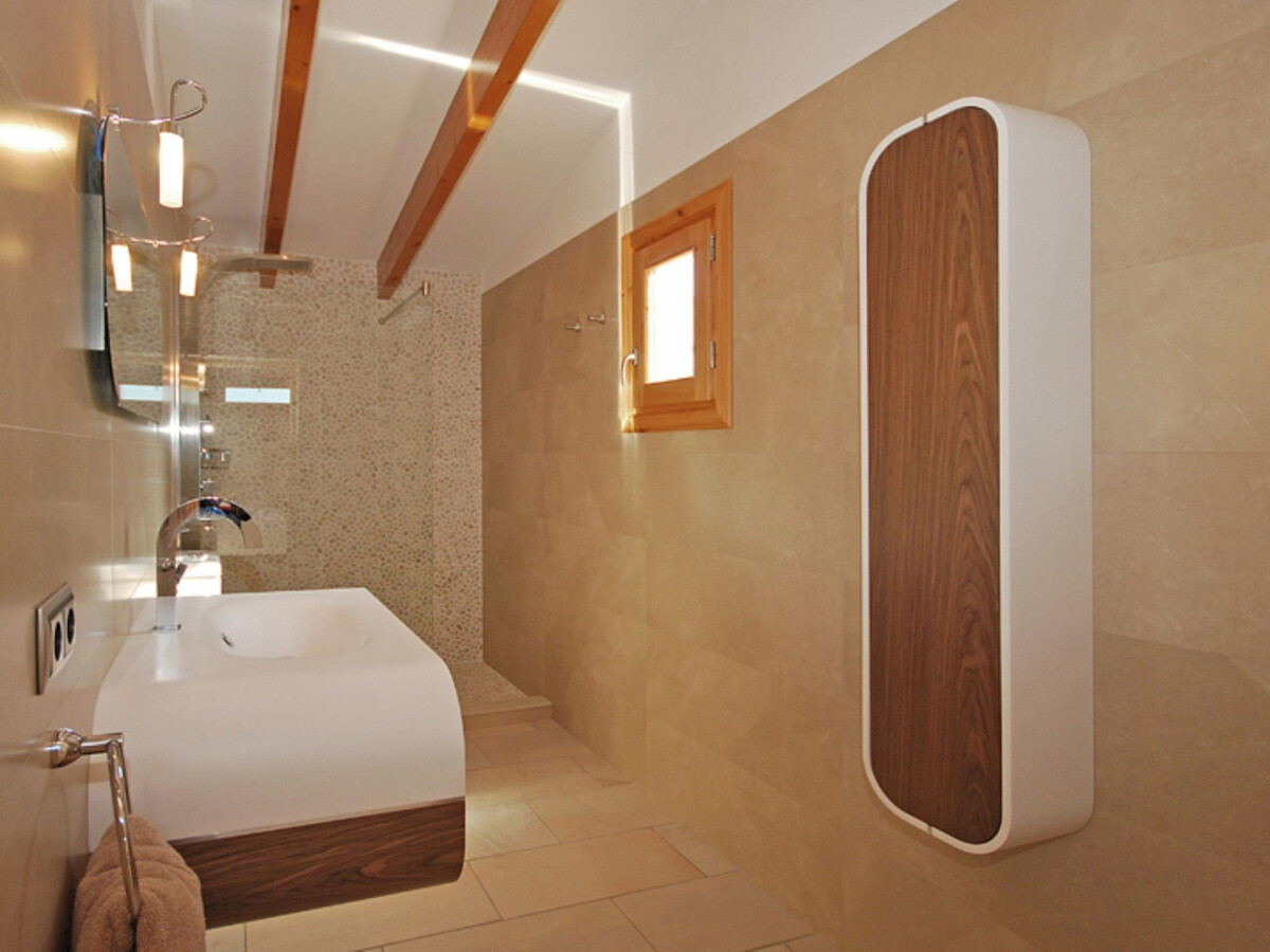 Villa rénovée 6 pers., piscine 5x10m et maison annexe à Llubí - Photo 3