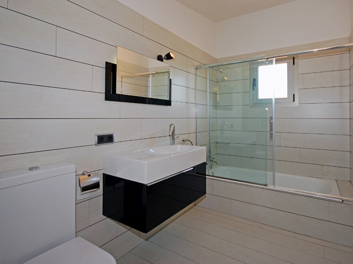 Villa rénovée 6 pers., piscine 5x10m et maison annexe à Llubí - Photo 10