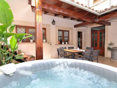 Location maison à Santa Margalida, Maison de vacances à Santa Margalida avec jacuzzi pour 5 personnes