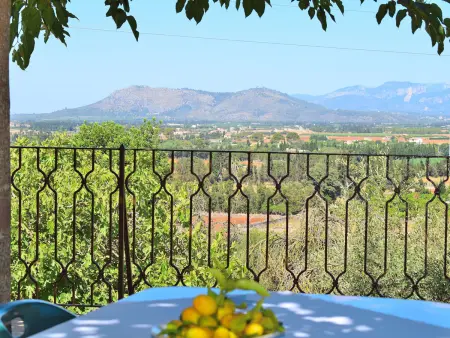 Location gite à Muro, Jolie Finca à Muro avec Terrasse et Jacuzzi