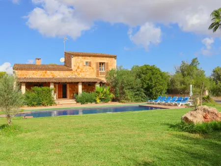 Location gite à Campos, Charmante Finca à Majorque avec piscine privée et Wi-Fi, 3 chambres pour 6 personnes
